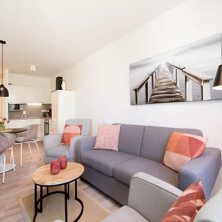 Appartement Mit Dachterrasse *